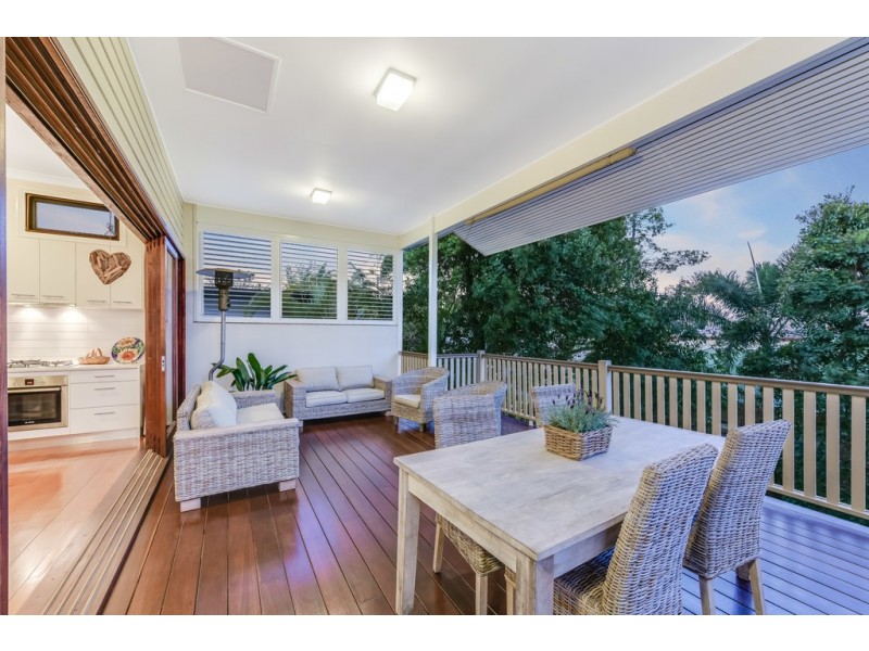 18 Noel Street, Hendra QLD 4011