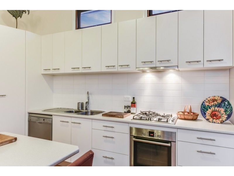 18 Noel Street, Hendra QLD 4011