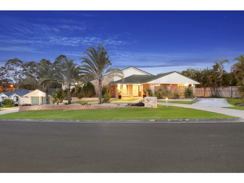 7 Galaxy Street, Bridgeman Downs QLD 4035