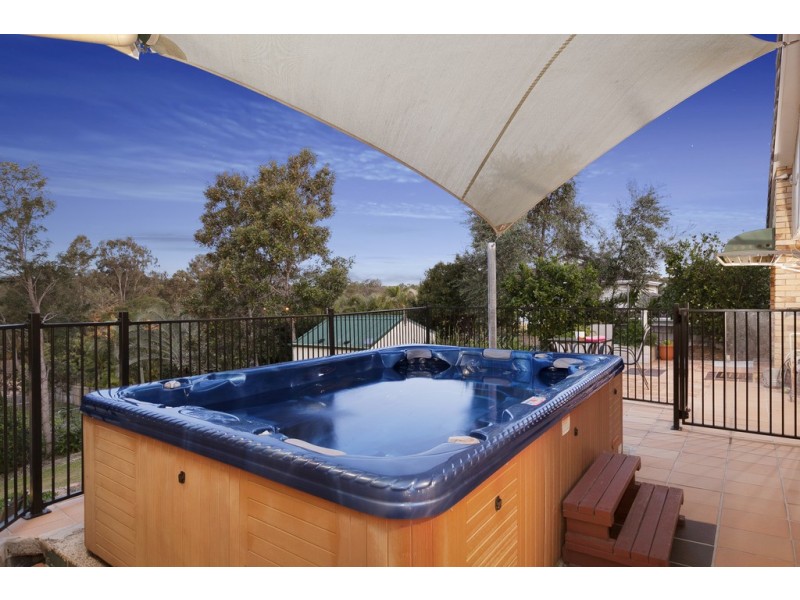7 Galaxy Street, Bridgeman Downs QLD 4035