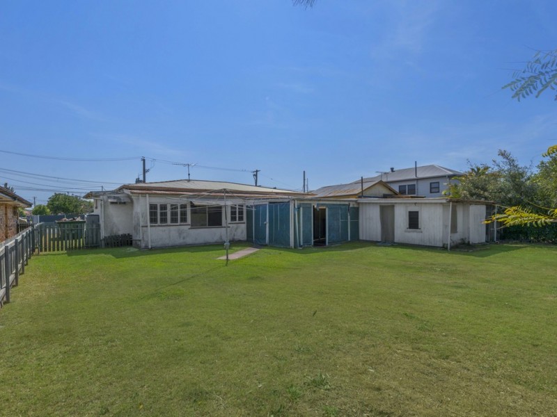 7-9 Norman Street, Deagon QLD 4017