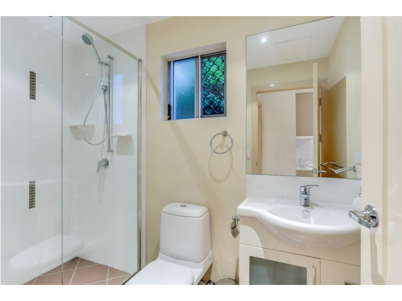 33 Highlands Street, Albion QLD 4010