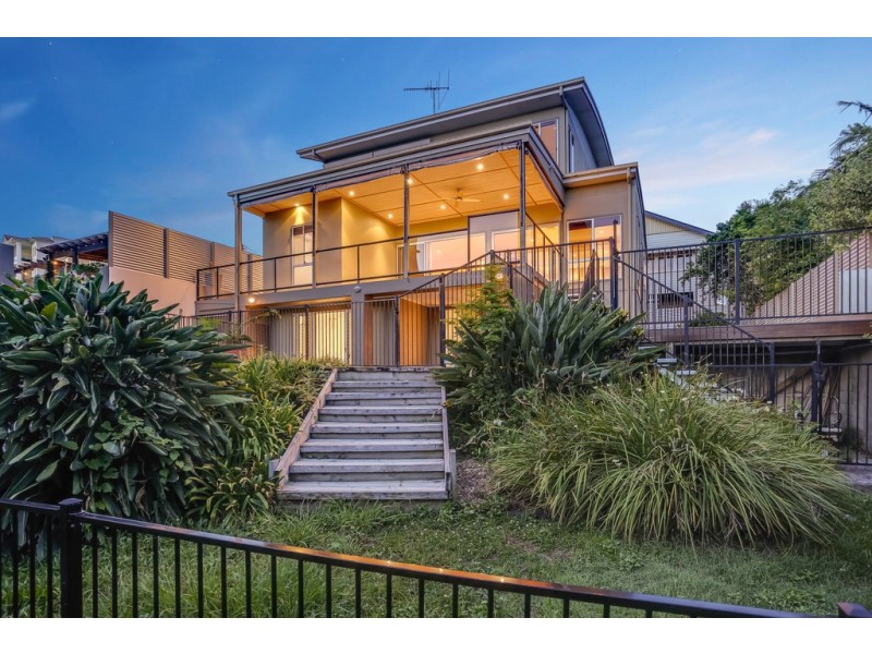 33 Highlands Street, Albion QLD 4010