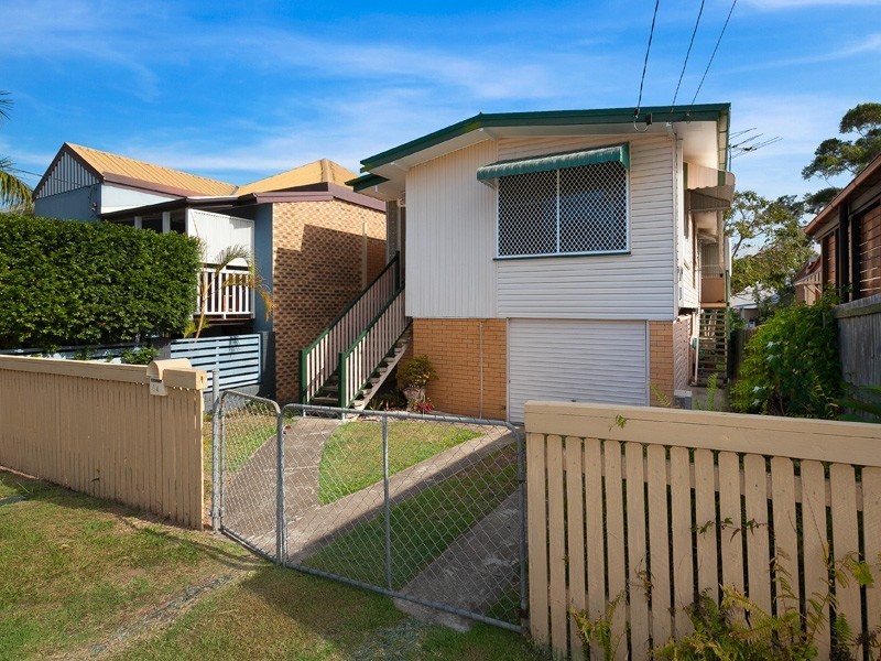 64 Stoneleigh Street, Albion QLD 4010
