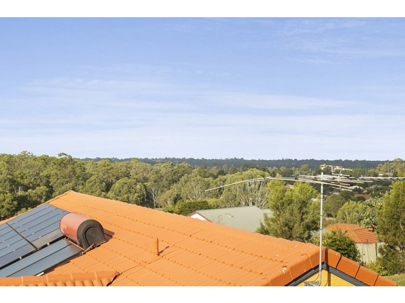 5 Excelcia Court, Eatons Hill QLD 4037