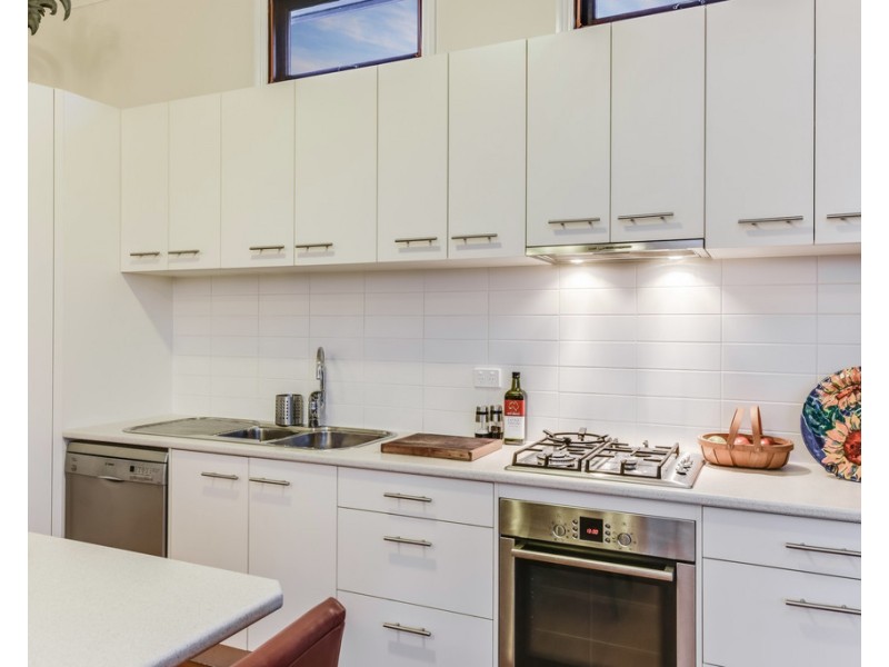 18 Noel Street, Hendra QLD 4011