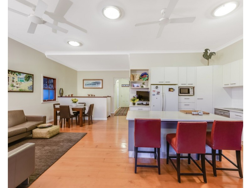 18 Noel Street, Hendra QLD 4011