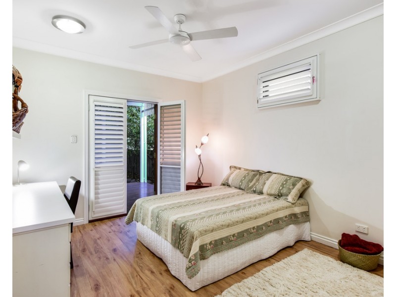 18 Noel Street, Hendra QLD 4011