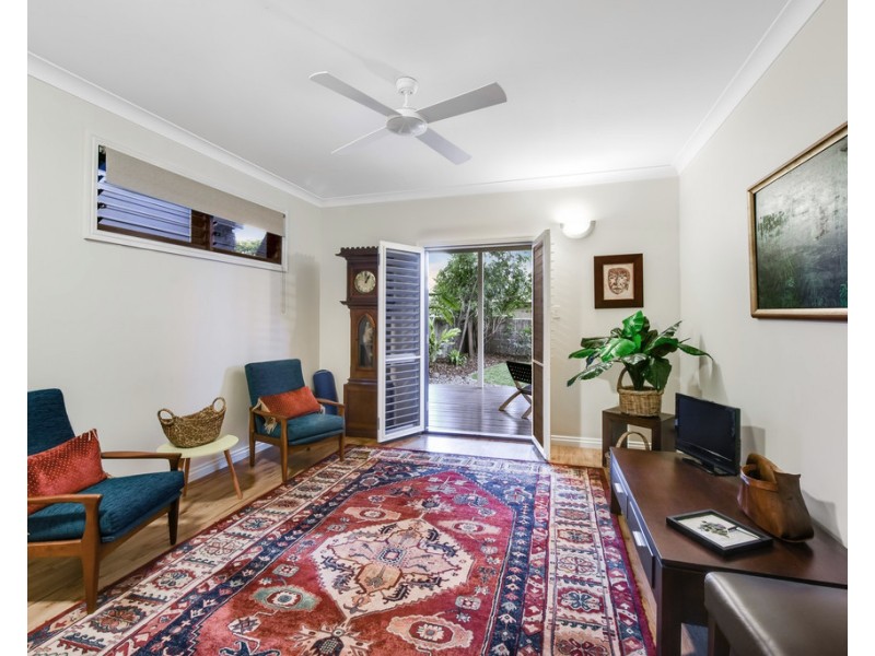 18 Noel Street, Hendra QLD 4011