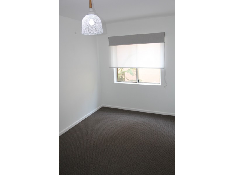 2/421 Sandgate Road, Albion QLD 4010