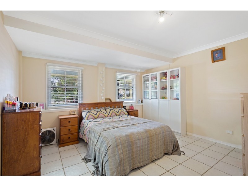 64 Sixth Avenue, Kedron QLD 4031