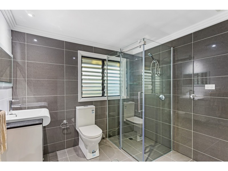 64 Sixth Avenue, Kedron QLD 4031