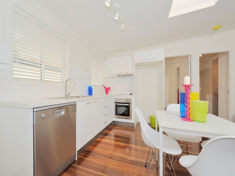 2/56 Dobson St, Ascot QLD 4007