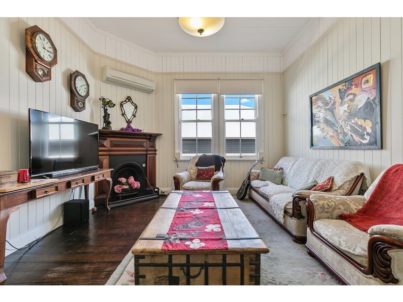 99 Stoneleigh Street, Lutwyche QLD 4030