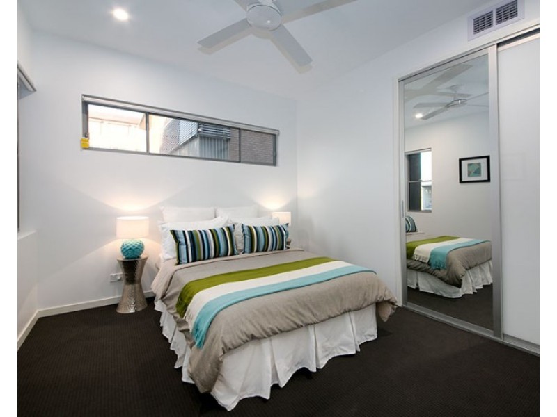 10/20 Little Street, Albion QLD 4010