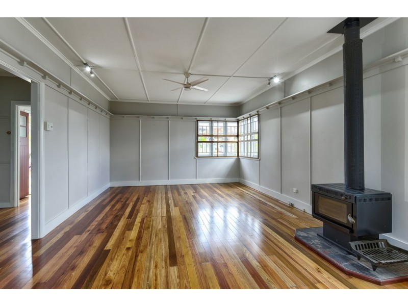 21 Deloraine Street, Wavell Heights QLD 4012