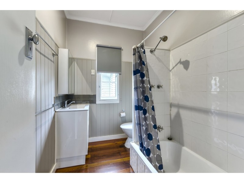 21 Deloraine Street, Wavell Heights QLD 4012