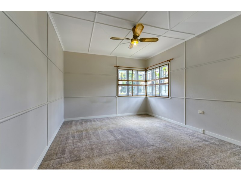 21 Deloraine Street, Wavell Heights QLD 4012