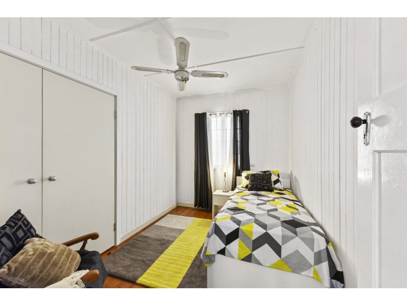 113 Turner Street, Scarborough QLD 4020