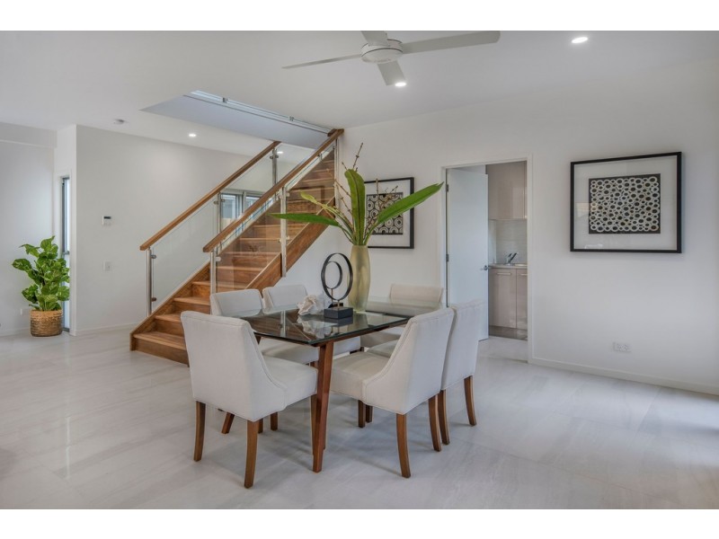 11 Gordon Street, Hendra QLD 4011