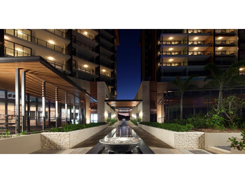 304/99 Marine Parade, Redcliffe QLD 4020