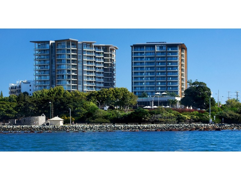 304/99 Marine Parade, Redcliffe QLD 4020