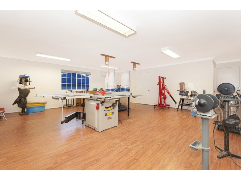 7 Galaxy Street, Bridgeman Downs QLD 4035