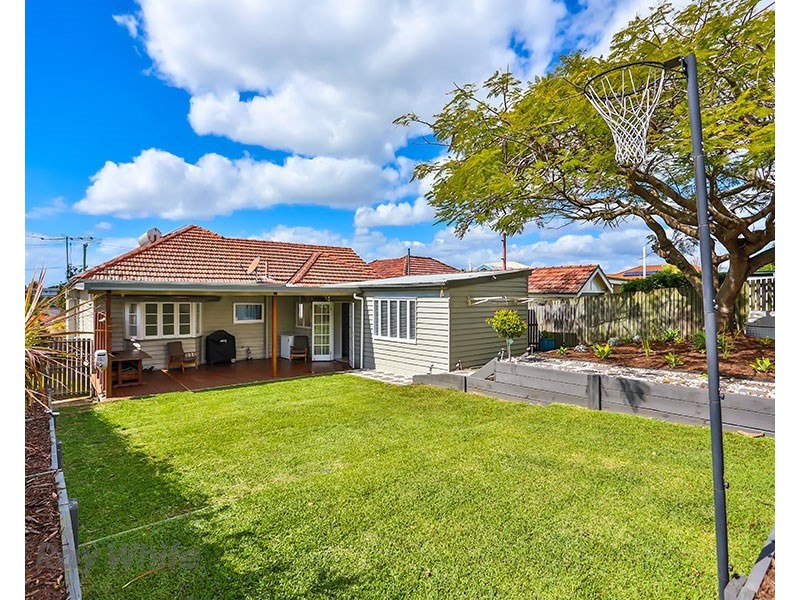 28 Turrana Street, Stafford QLD 4053