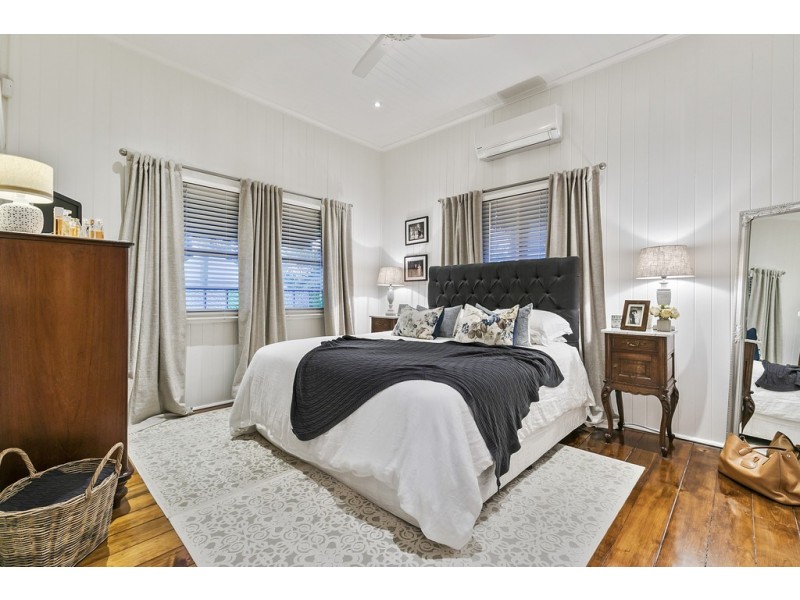 19 Rigby Street, Wooloowin QLD 4030