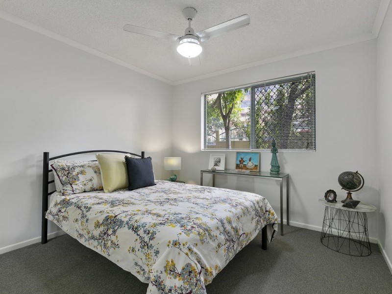 1/25 Whytecliffe Street, Albion QLD 4010