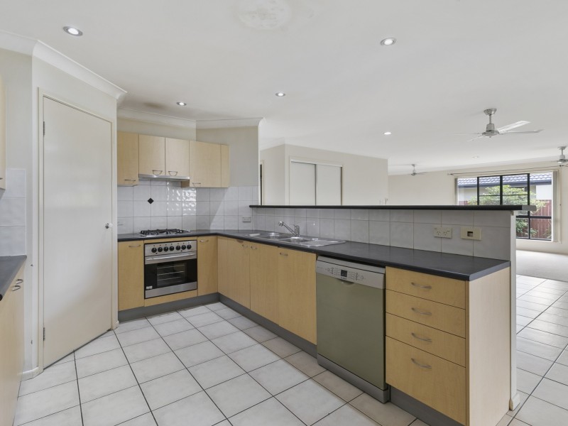 17 Matthew Street, Carseldine QLD 4034