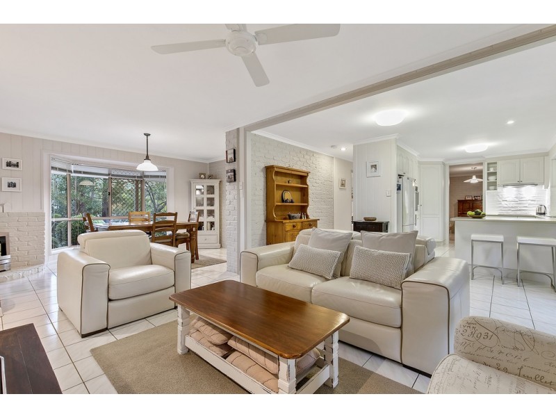 148-150 Madeline Drive, Morayfield QLD 4506