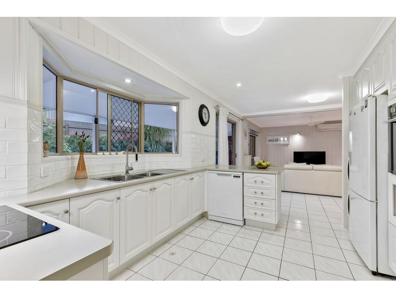 148-150 Madeline Drive, Morayfield QLD 4506