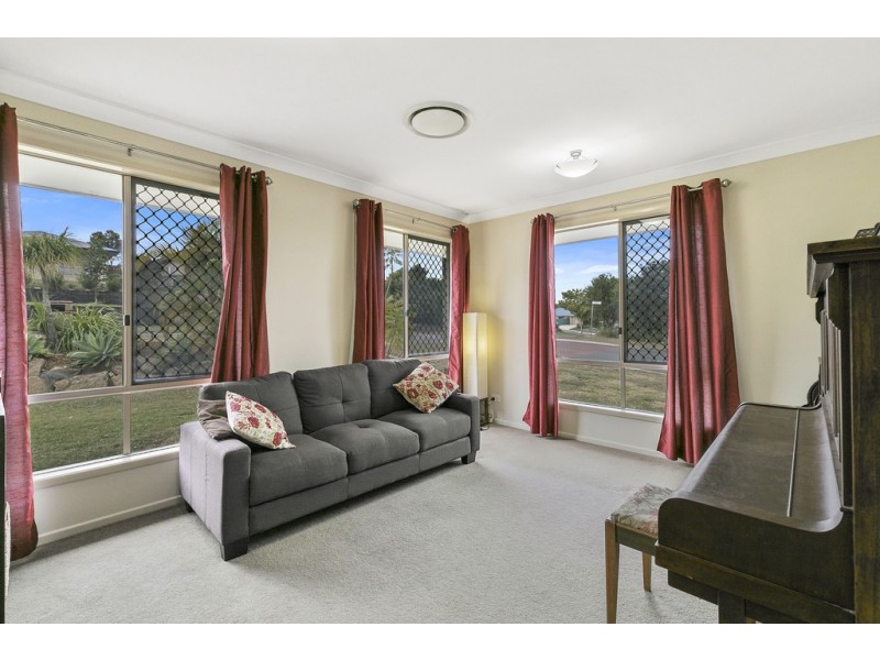 25 Baphal Crescent, Narangba QLD 4504