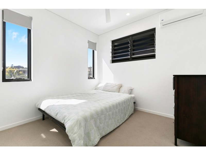 10/366 Sandgate Road, Albion QLD 4010