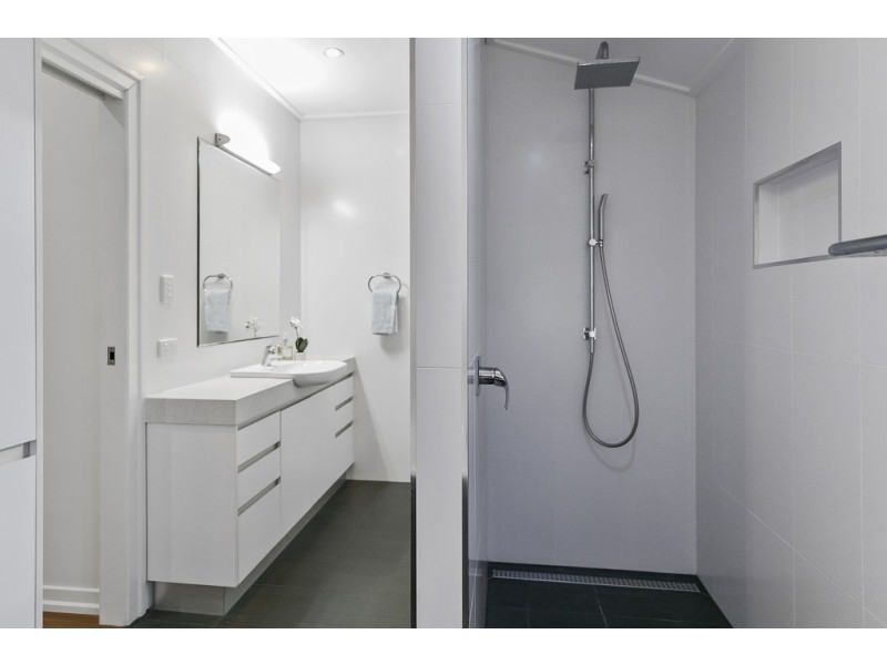 57 Highcrest Avenue, Wavell Heights QLD 4012