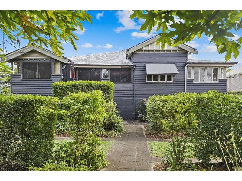 54 Kent Road, Wooloowin QLD 4030