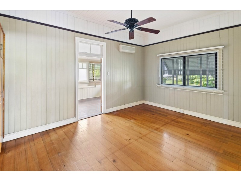 54 Kent Road, Wooloowin QLD 4030