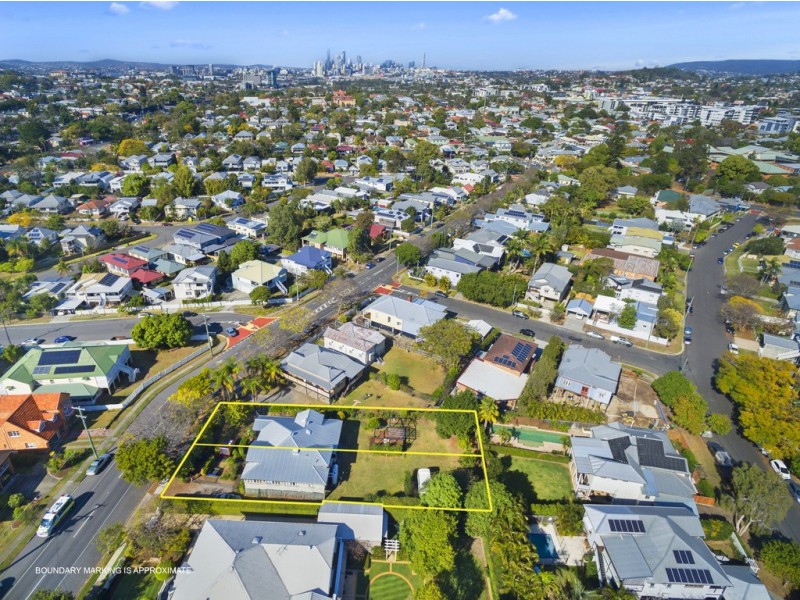 54 Kent Road, Wooloowin QLD 4030