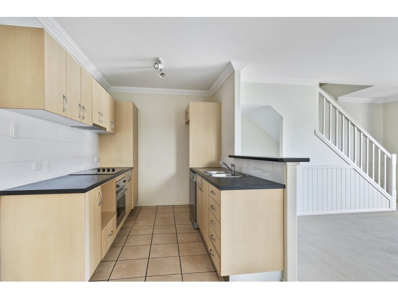 3/36 Farm Street, Newmarket QLD 4051