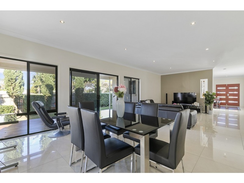 31 Roscommon Road, Boondall QLD 4034