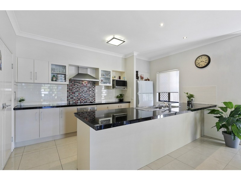 31 Roscommon Road, Boondall QLD 4034