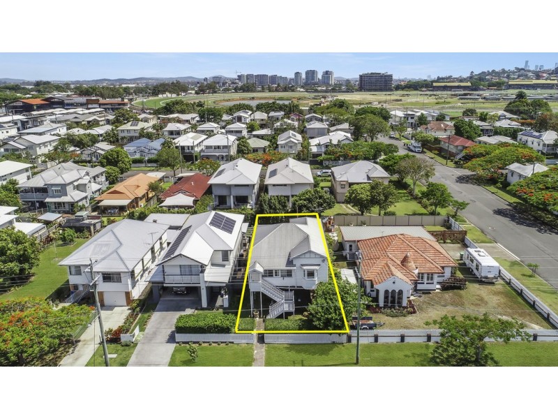 42 Harding Street, Hendra QLD 4011