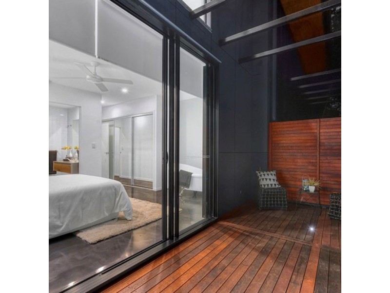 2/27 Bowen Street, Windsor QLD 4030