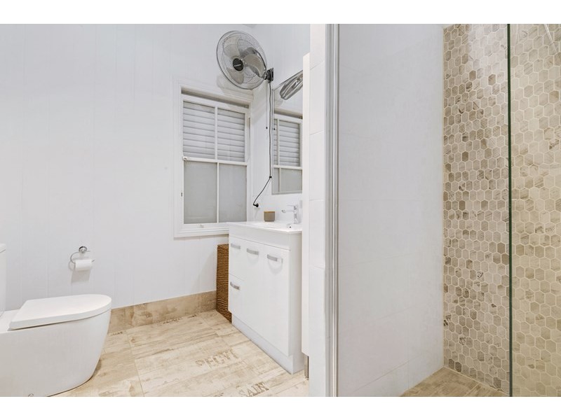 36 Willmington Street, Wooloowin QLD 4030