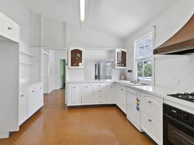 5 Oliver Street, Wooloowin QLD 4030