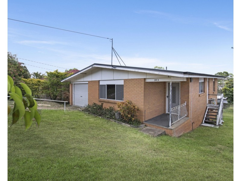 303 Kitchener Road, Stafford QLD 4053
