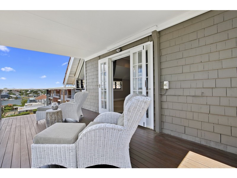 70 Markwell Street, Hamilton QLD 4007