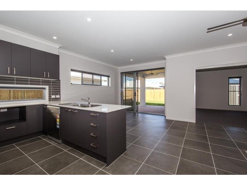 25 Comanche Street, Newport QLD 4020