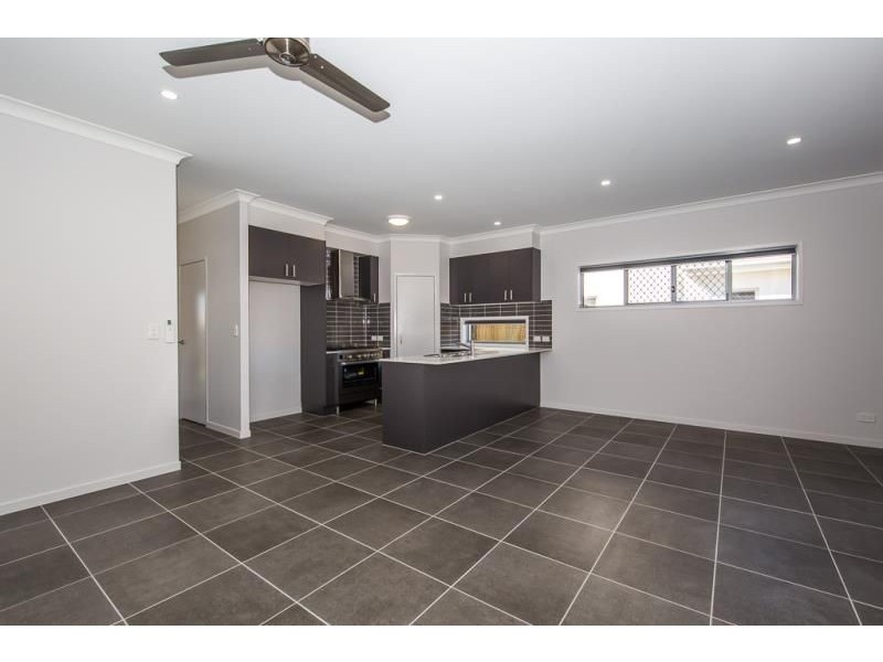 25 Comanche Street, Newport QLD 4020